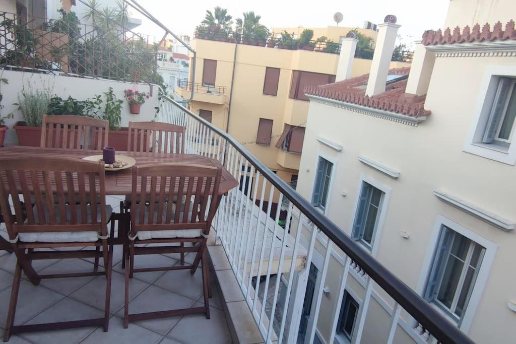 Plaka'S Heart Apartamento Atenas Exterior foto